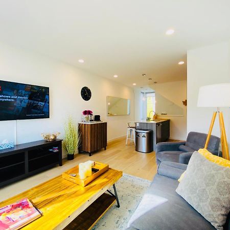 Modern Ballard Townhouse - 92 Walkscore & Rooftop! Seattle Eksteriør bilde