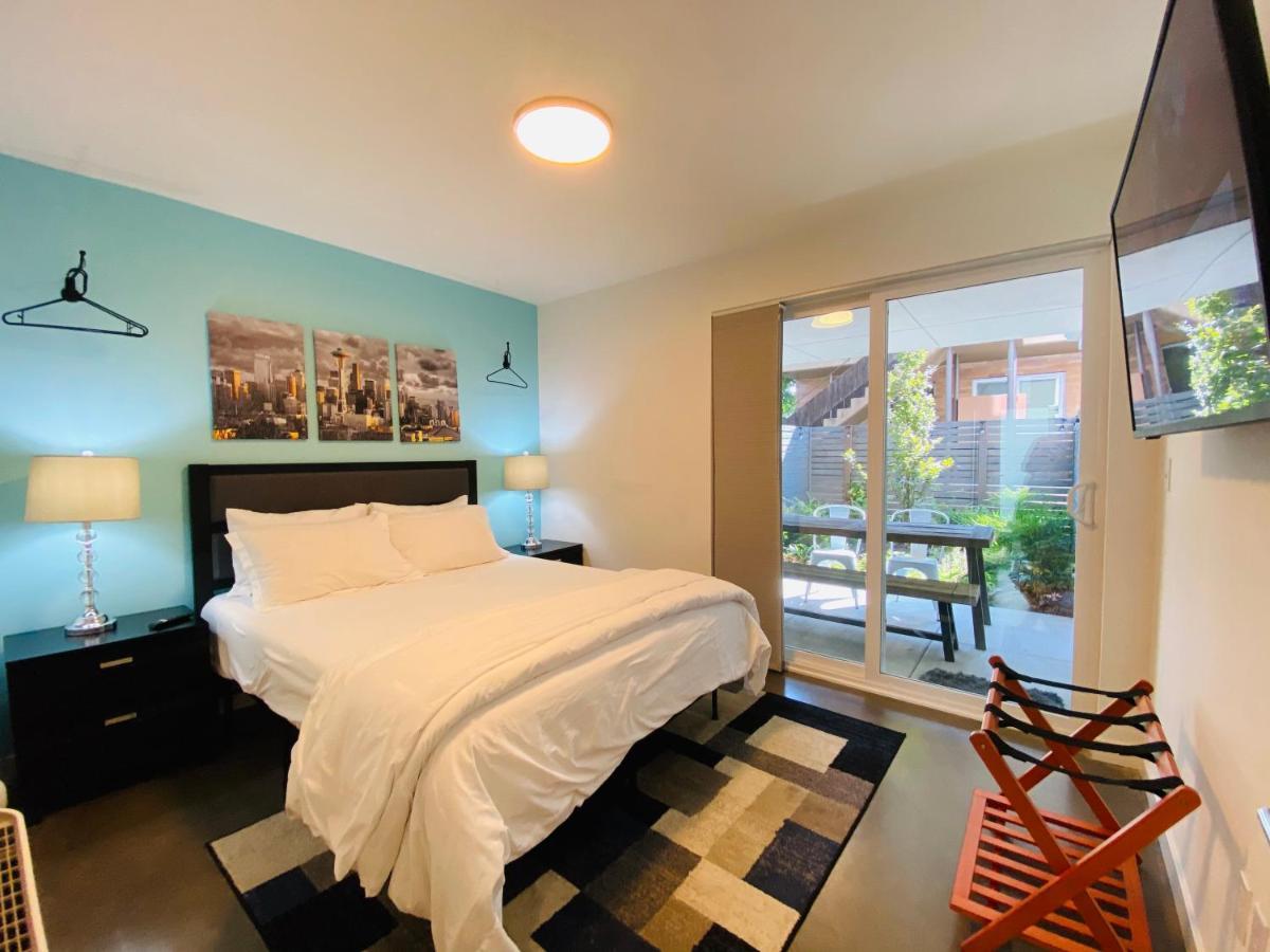 Modern Ballard Townhouse - 92 Walkscore & Rooftop! Seattle Eksteriør bilde
