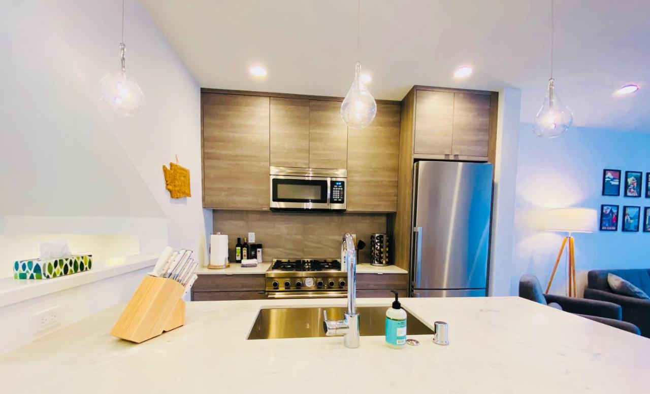 Modern Ballard Townhouse - 92 Walkscore & Rooftop! Seattle Eksteriør bilde