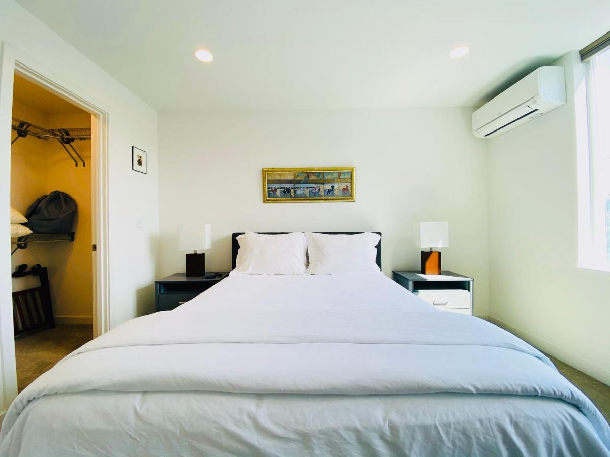 Modern Ballard Townhouse - 92 Walkscore & Rooftop! Seattle Eksteriør bilde