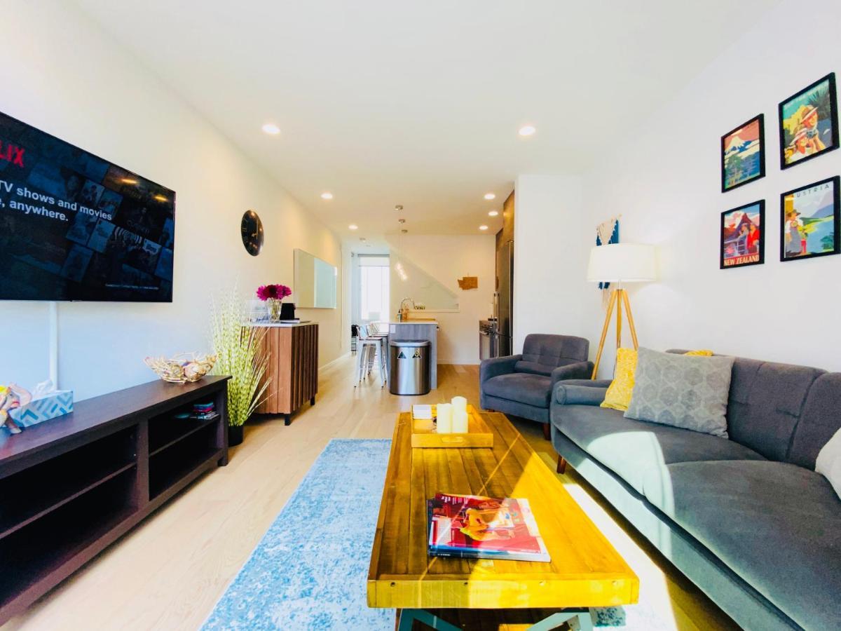 Modern Ballard Townhouse - 92 Walkscore & Rooftop! Seattle Eksteriør bilde